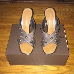 Louis Vuitton wedges